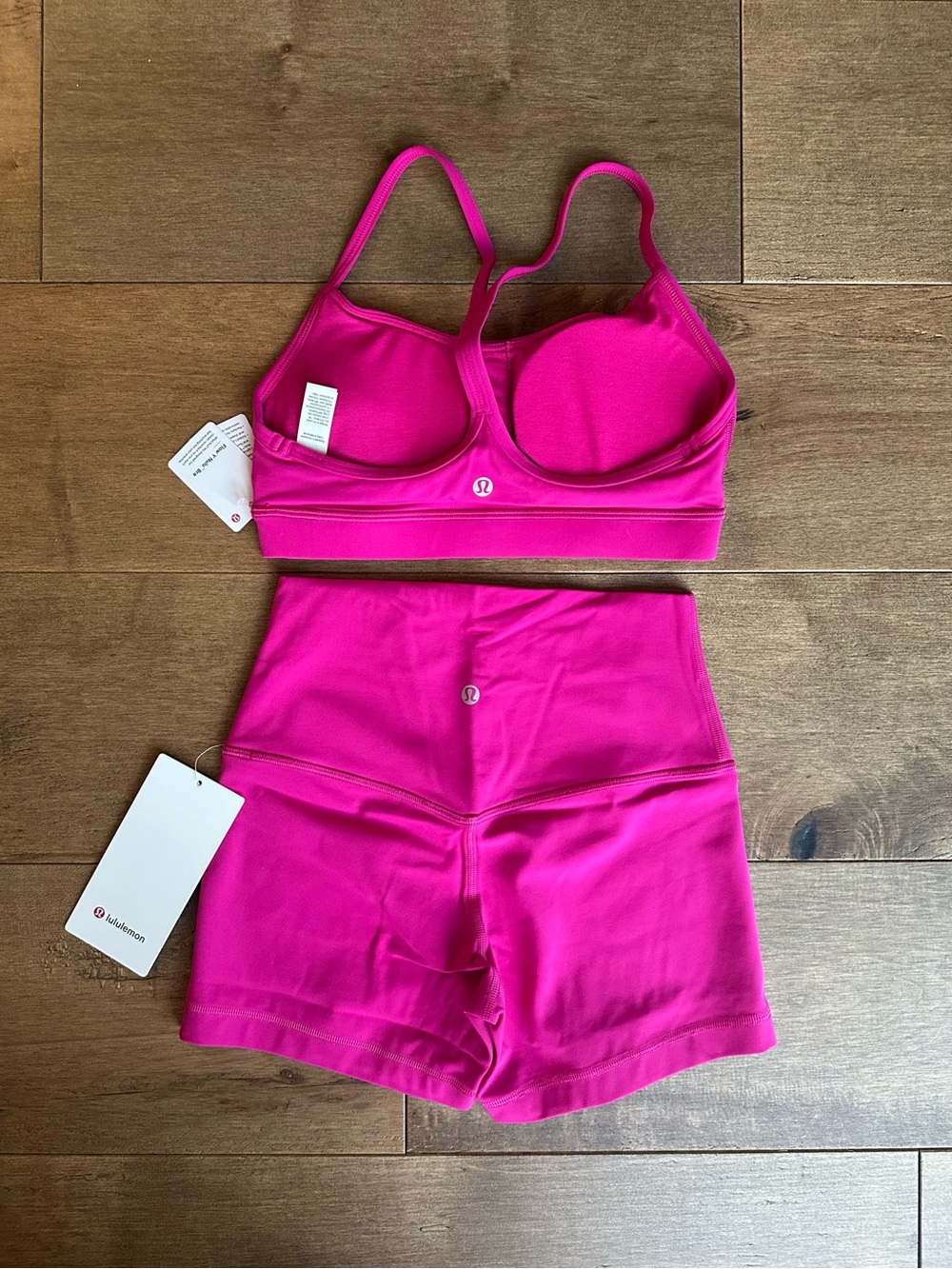 Lululemon Flow Y Bra & Align No Line HR Short 4” Matching Set Pink Flare Sz 6 - Picture 2 of 8